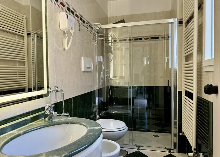 Leone - Vista Mare - Pet Friendly Rimini