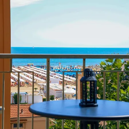 Leone - Vista Mare - Pet Friendly Apartment Rimini